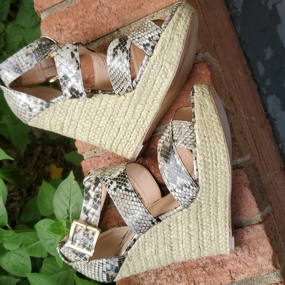 Steve Madden Shoes - Steve Madden wedges - sz. 9.5